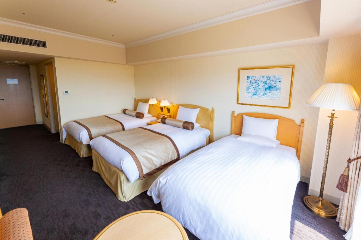 Hotel Okura Jr Huis Ten Bosch Sasebo Bagian luar foto Deluxe Twin Room