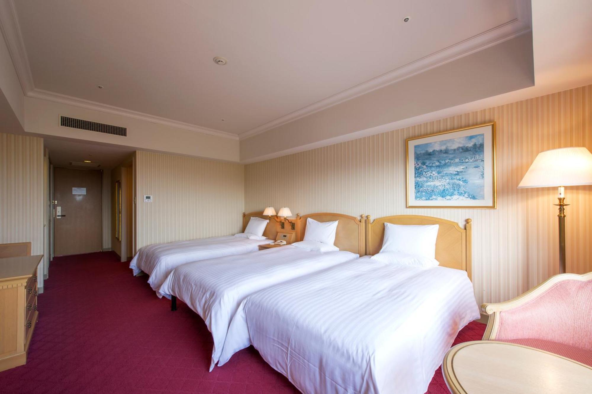 Hotel Okura Jr Huis Ten Bosch Sasebo Bagian luar foto Deluxe Room